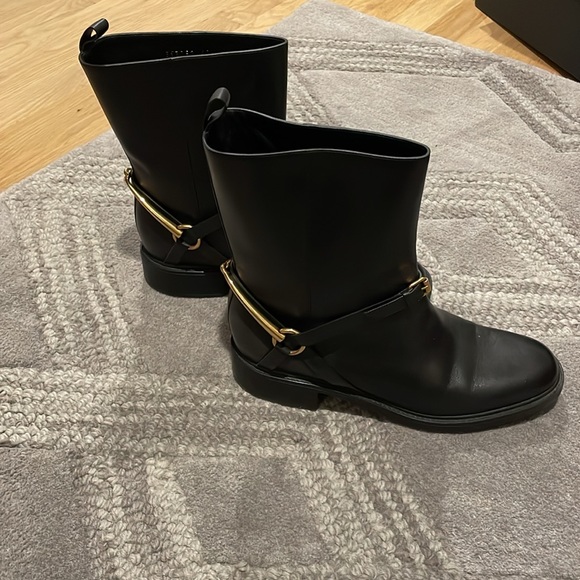 Gucci Horsebit Boots - Picture 2 of 9